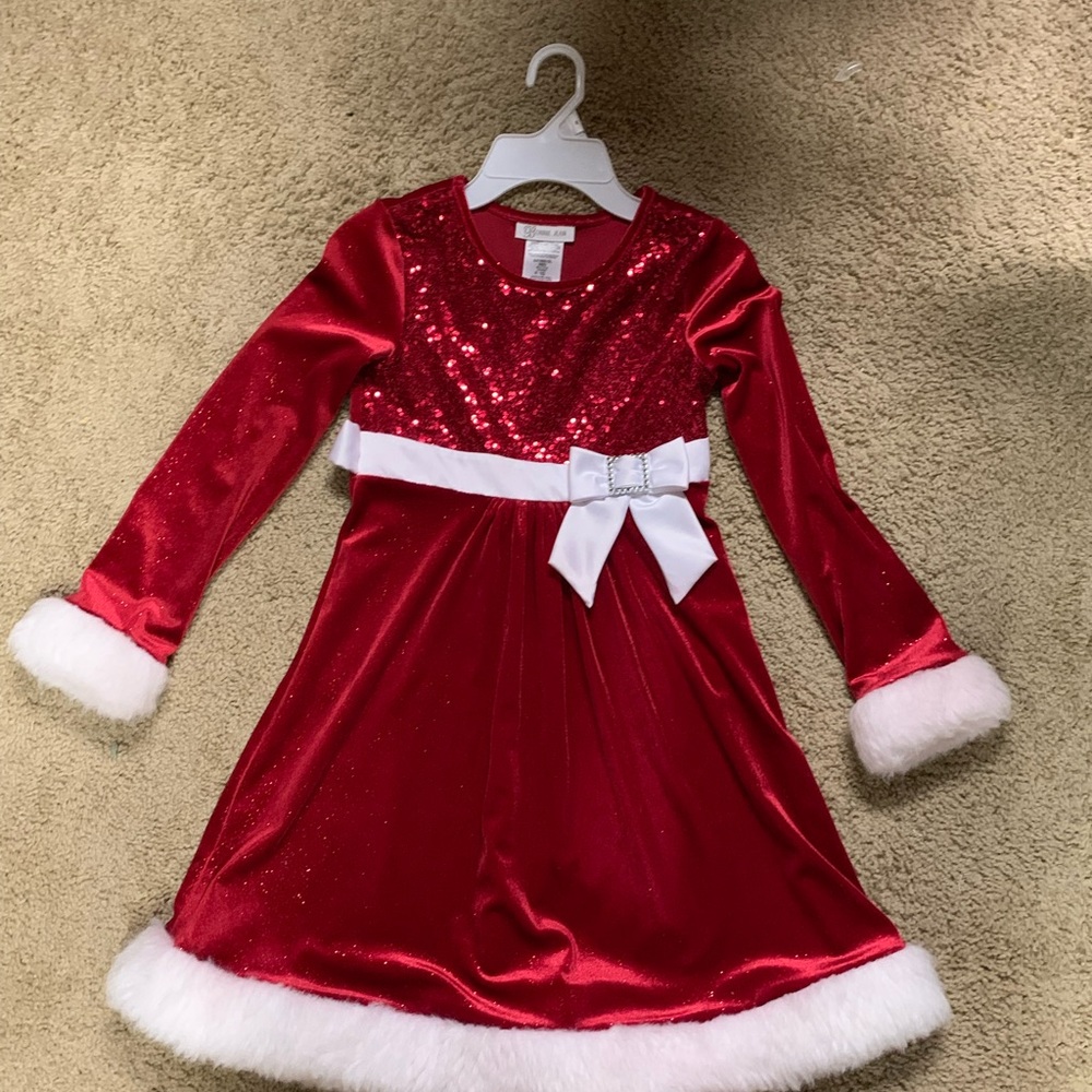 Girl’s Xmas dress